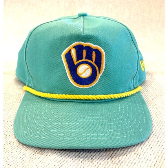 Milwaukee Brewers New Era Cooperstown Adjustable Clear Mint Golfer - Rare - Picture 1 of 8